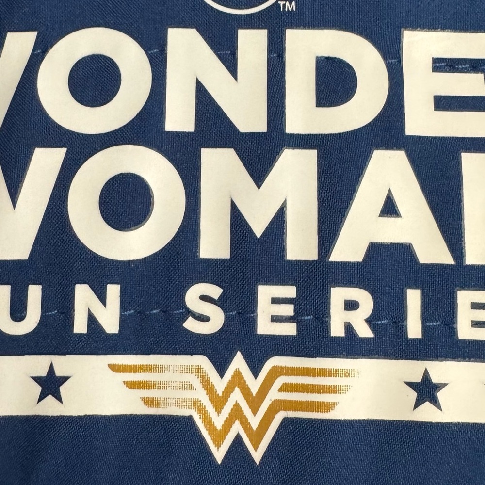 DC Wonder Woman Run Series Puffer Jacket - Ventures Endurance - Picture 8 of 10
